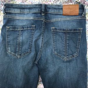 Zara Basic Denim, mid rise, size 38/US 6